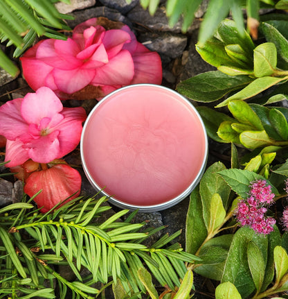 The Viralaluna Miracle Balm™ Herbal Powerhouse